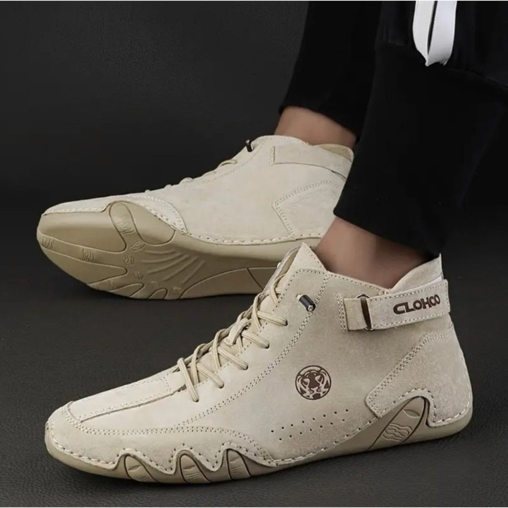 Clohoo Khaki shoes NWT US 10 EU 44